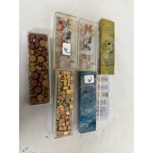 N Scale Vintage Model Railroad Figures & People Miniatures BOX 788/HO 224 - Picture 6 of 9